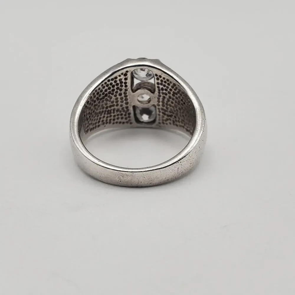 925 Sterling Silver Vintage Real MOP & Round-Cut CZ Ring Size 7